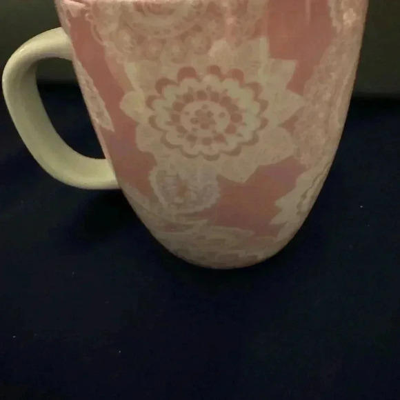 Hallmark Ceramic Pink Lace Flower Swirls Coffe Tea Mug Mother’s Day 4” x 3 1/4” - Picture 2 of 5